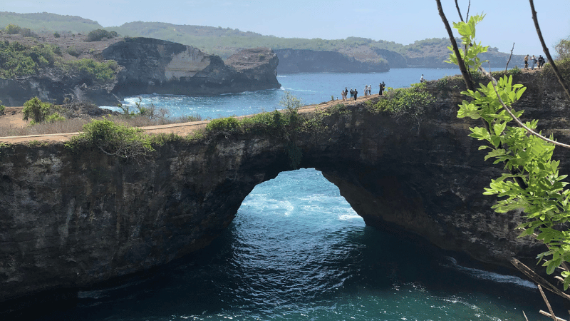 ブロークンビーチ（Broken Beach）