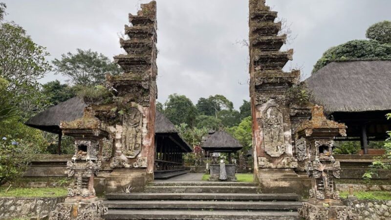 ルフール・バトゥカル寺院