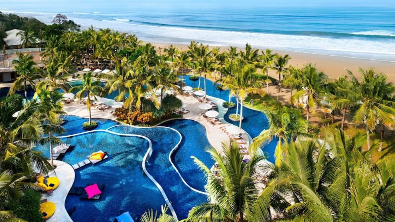 バリ島スミニャックＷ