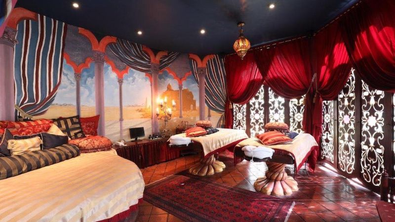 Prana Spa Bali 豪華なモロッコ風インテリアのスパ空間