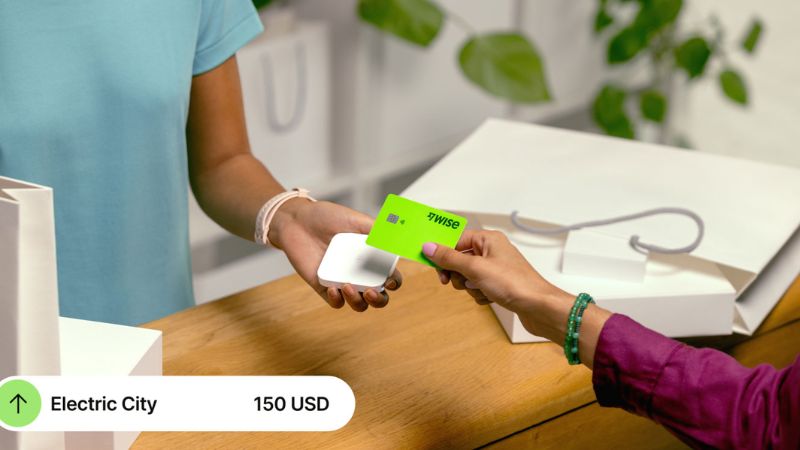 海外旅行 カード決済 レストラン