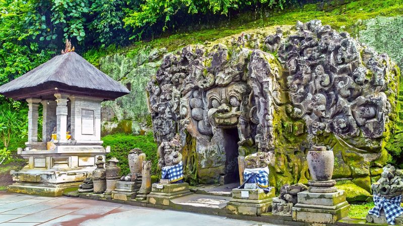 象の洞窟と呼ばれる歴史遺跡ゴアガシャ