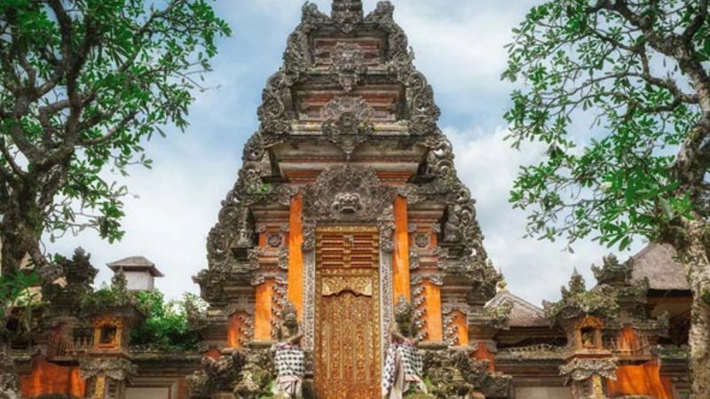 ウブドの王宮